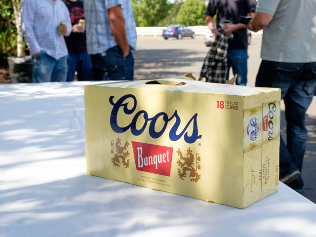 Coors Banquet Can Cooler