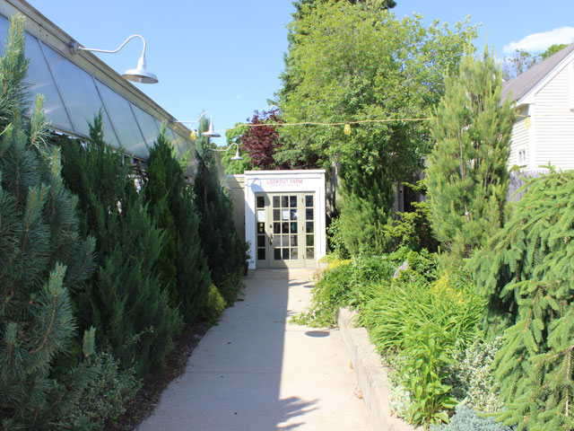 The entrace to the Lookout Farm Brewing Taproom