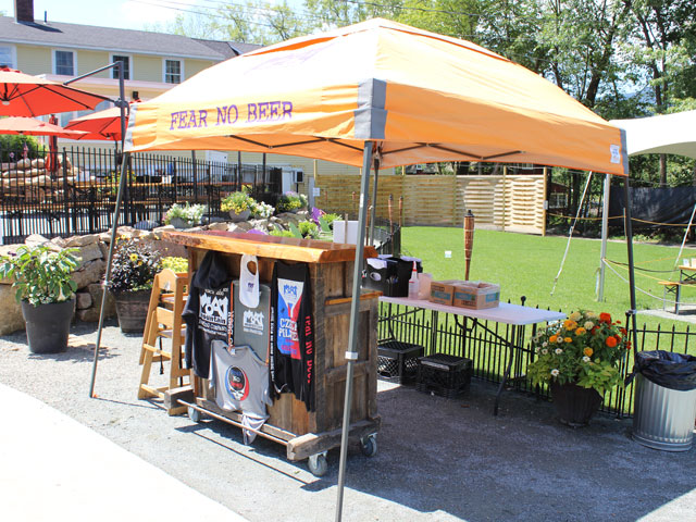 Moat Mountain's Outdoor Beer Garden