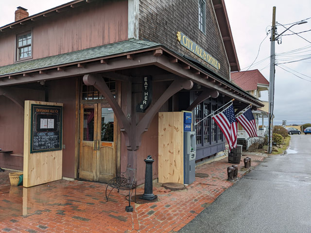 Offshore Ale Company in Oak Bluffs, MA (Martha's Vineyard)